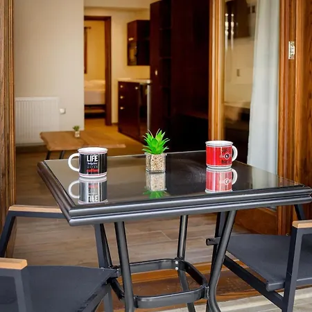 Arxontariki 招待所 3*