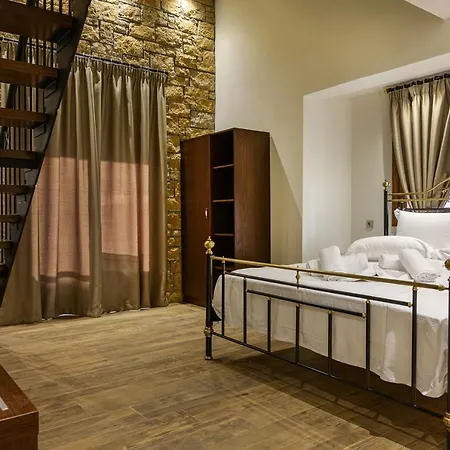 Arxontariki 3* أُرانّوبولي